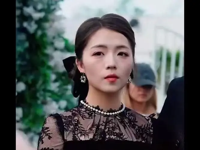 《重生后，爱上前任的傲娇哥哥》：打破宿命的禁忌之恋，当爱与救赎在轮回中交织